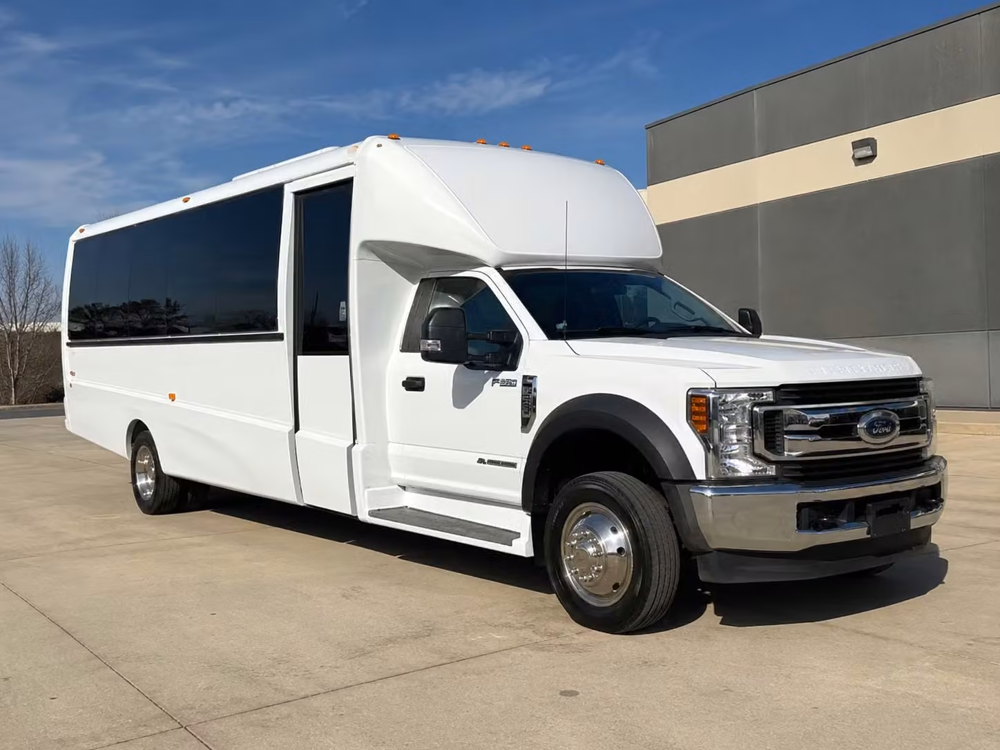 20 passenger minibus